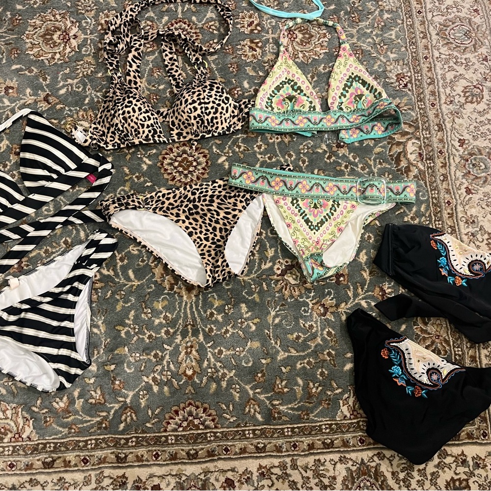 S/M Women’s Swim Suits - Victoria’s Secret